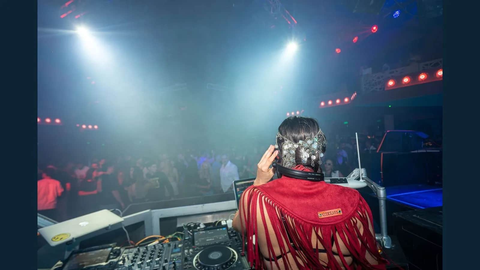Disco Near Sinquerim: Experience the Vibrant Nightlife